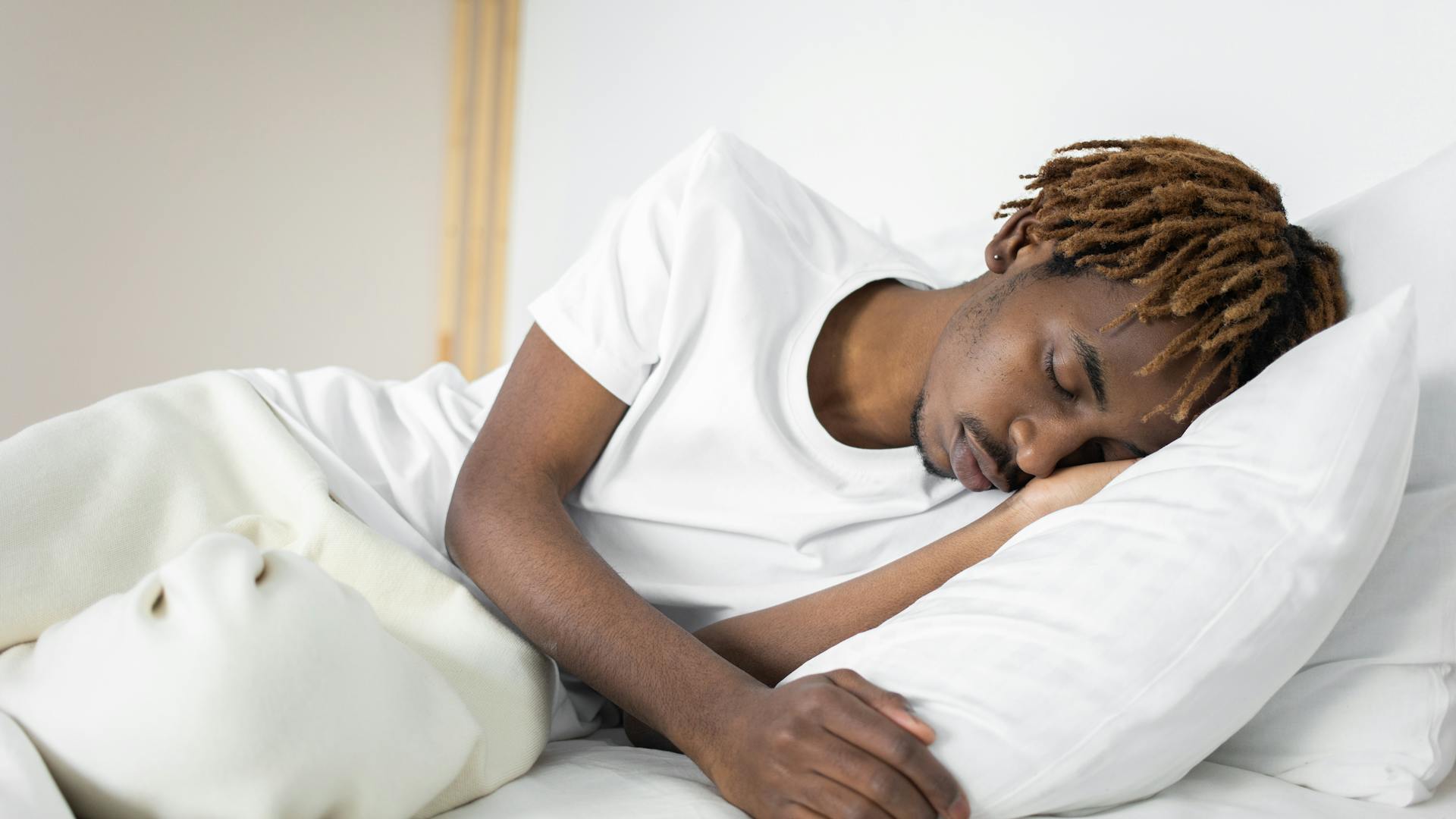 Persona durmiendo profundamente